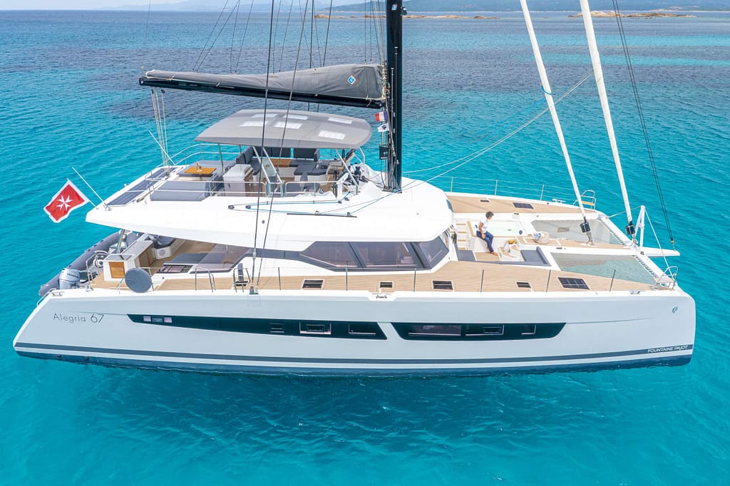 Charter Catamaran SEMPER FIDELIS Accommodates 8 guests in 4 cabins. Bahamas Charters starting at $52,000. Captain and Chef Onboard.