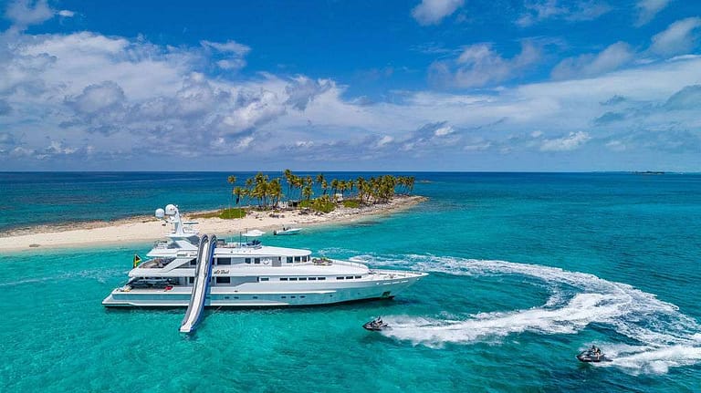 AT LAST - CHARTER YACHT IN THE BAHAMAS