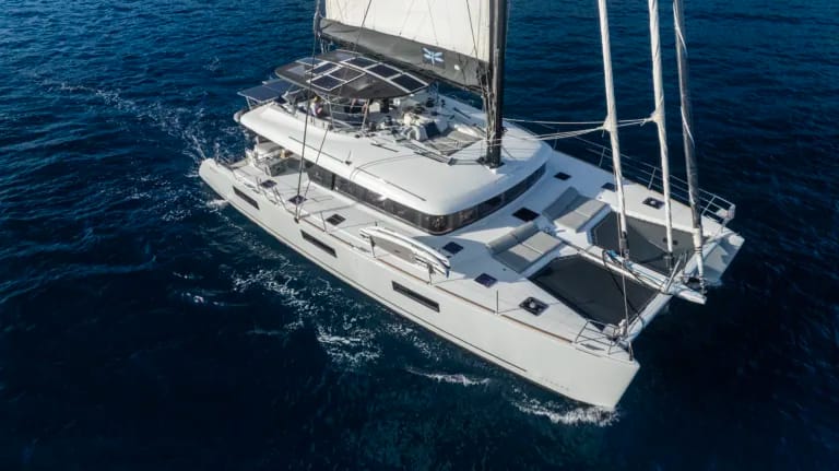 Charter Catamaran DRAGONFLY Accommodates 8 guests in 4 ensuite cabins. All Inclusive week charters in the BVI starting at $42,000. Captain and Chef Onboard.
